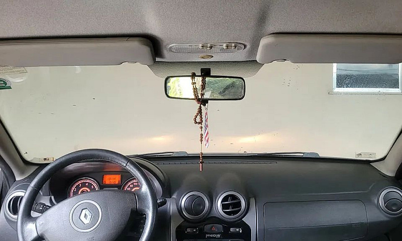 Renault Sandero Priv...
