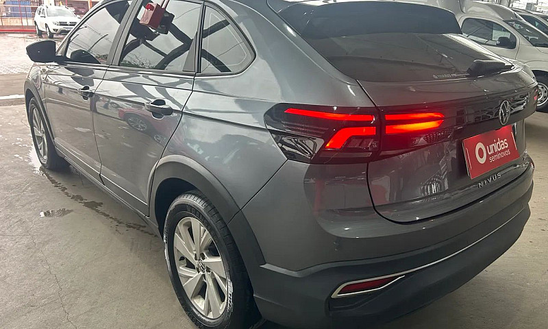 Volkswagen Nivus Com...