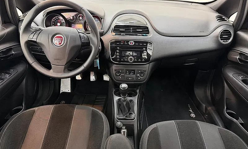 Fiat Punto Blackmoti...
