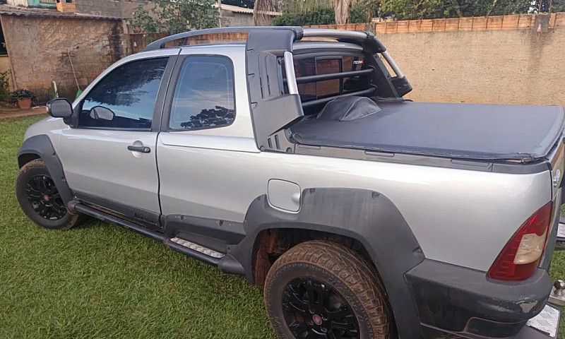 Fiat Strada Adventur...