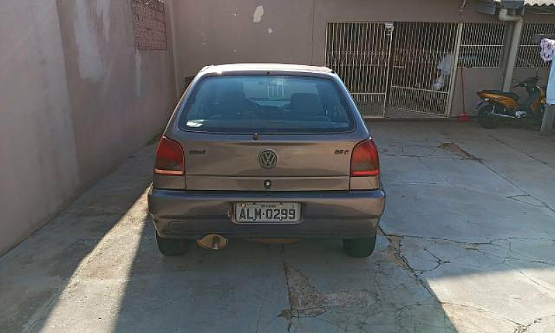 Gol 1.0 8V 98...