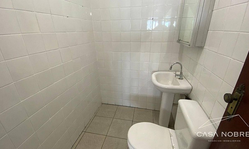Casa Com 3 Dormitóri...