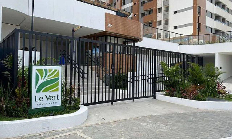 Condomínio Le Vert B...