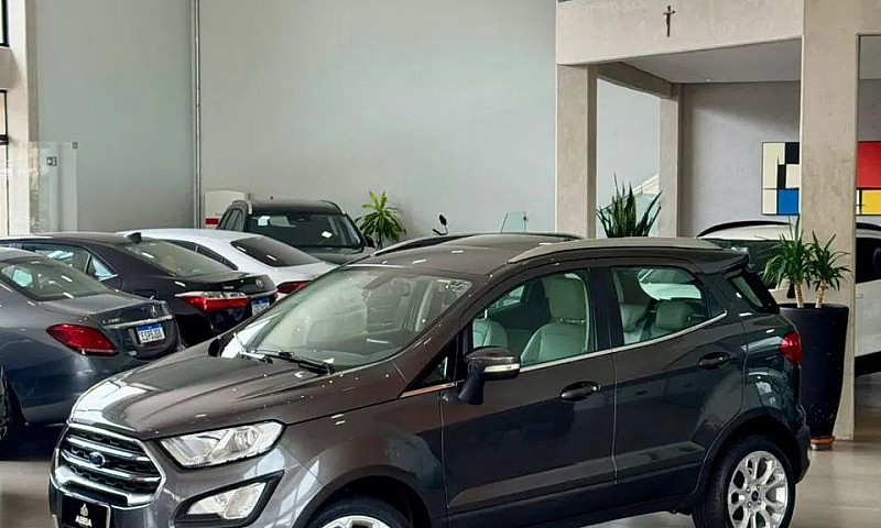 Ford Ecosport Titani...