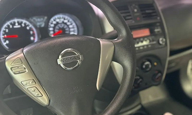 Nissan Versa Sl 1.6 ...