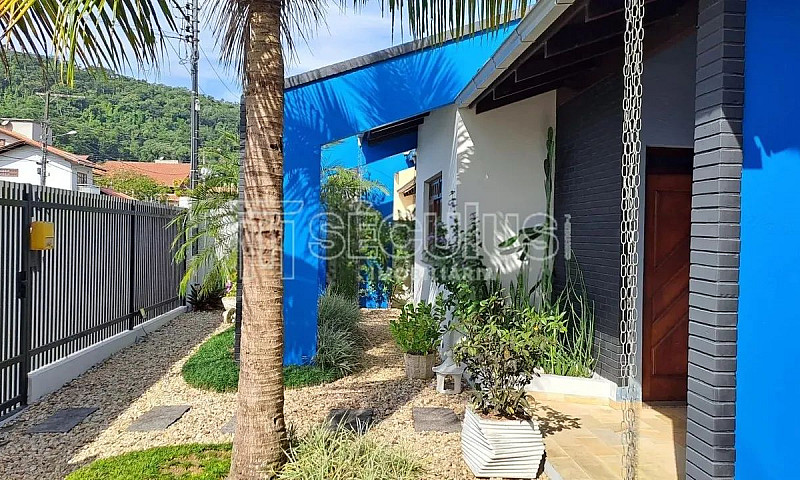 Casa Semimobiliada P...