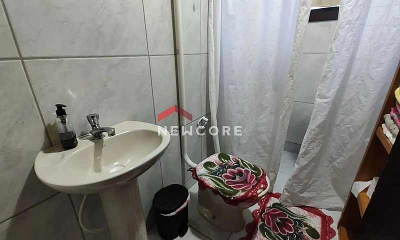 Casa Em Rua Irapuru ...