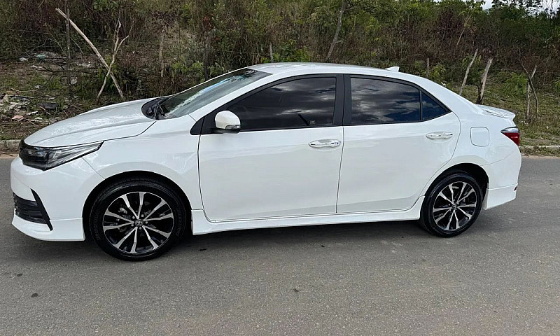 Toyota Corolla Xrs 2...