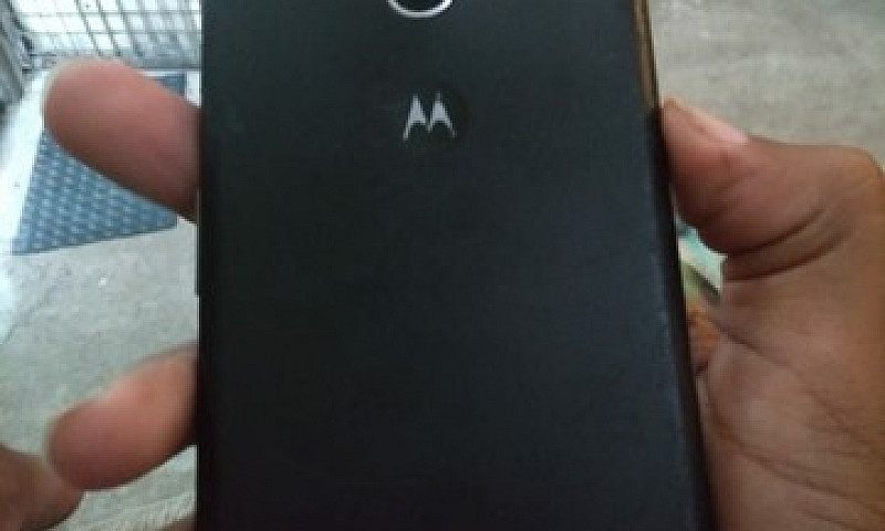 Moto G4 Play...