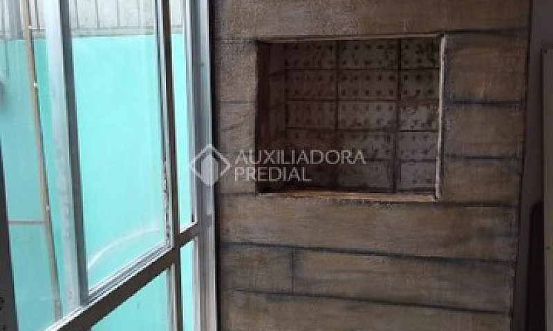 Casa À Venda Com 4 D...