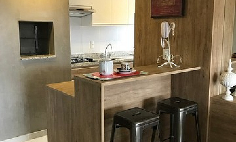 Apartamento Com Suít...