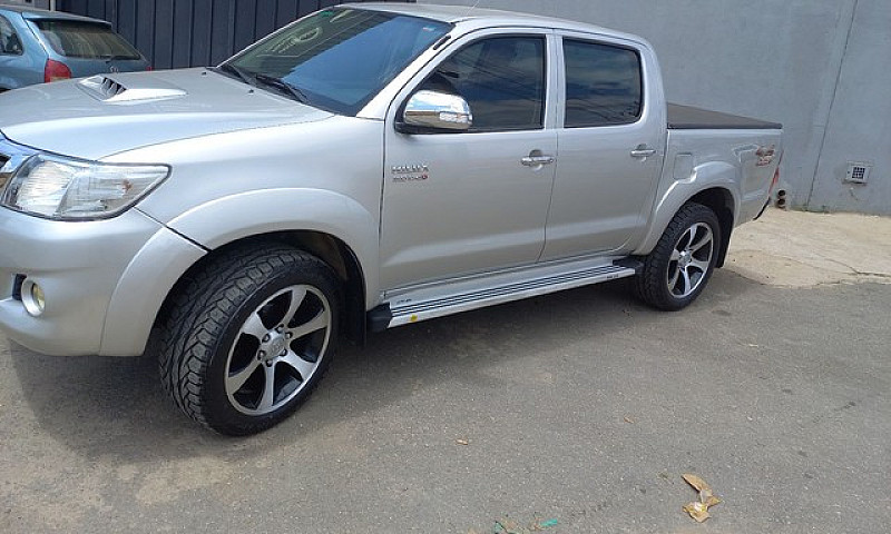 Hilux Disel 4/4 3.0 ...