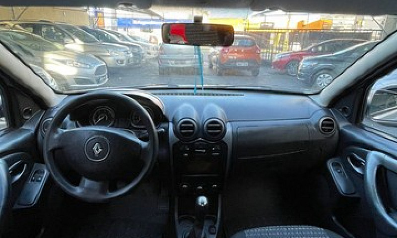 Renault Sandero ...