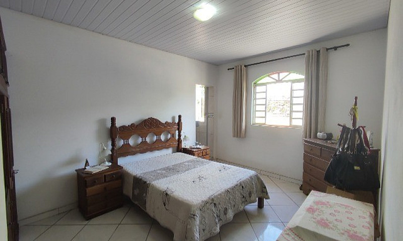 Casa Em Região Resid...