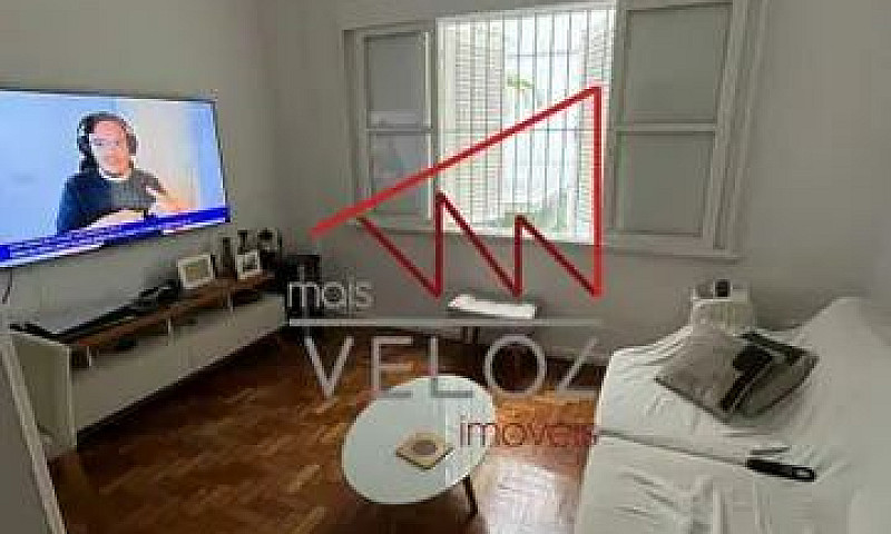 Apartamento-À Venda-...