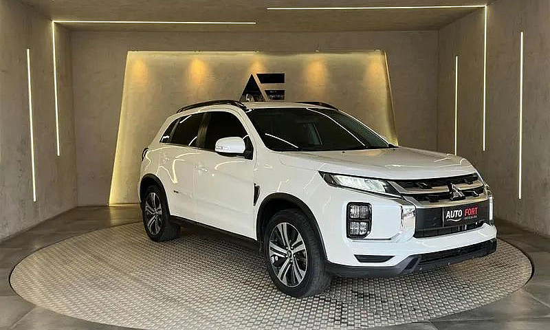 Mitsubishi Outlander...