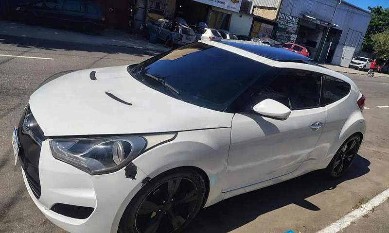 Hyundai Veloster 1.6...
