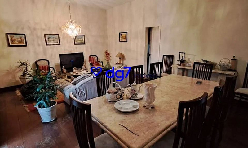 Lindo Sobrado Com Vá...
