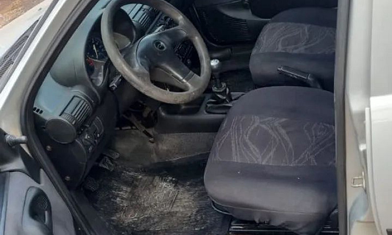 Chevrolet Corsa Supe...