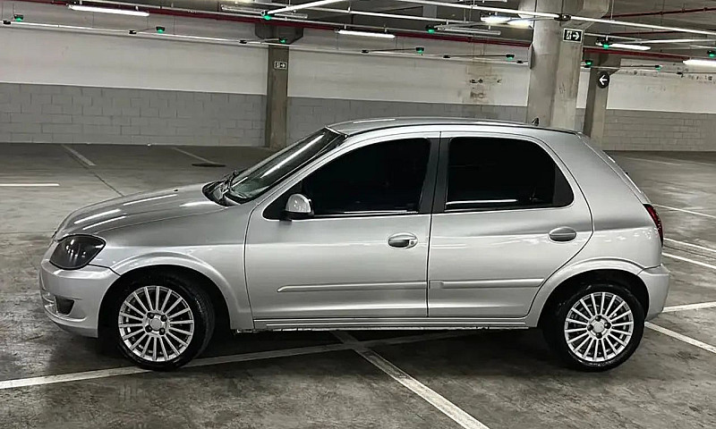 Volkswagen Fox 1.6 M...
