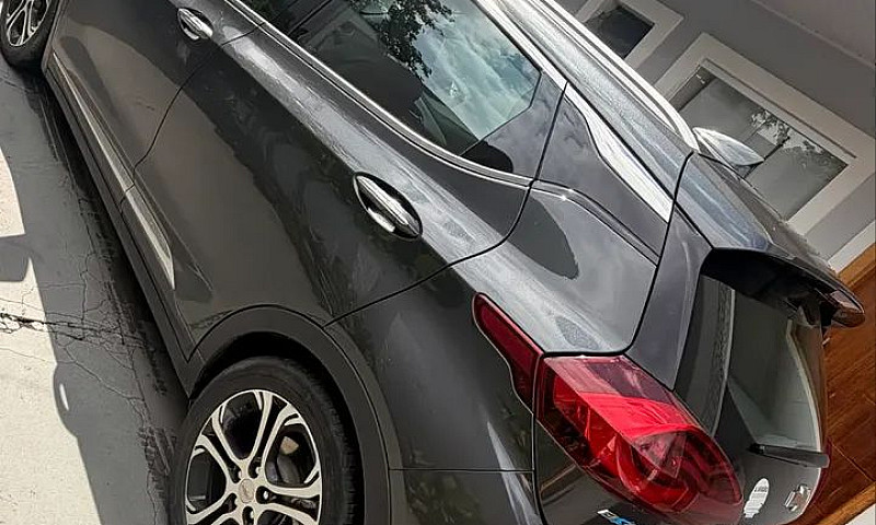 Chevrolet Bolt Ev Pr...