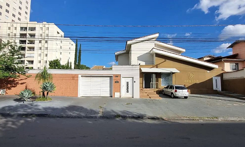 Casa Á Venda Medindo...