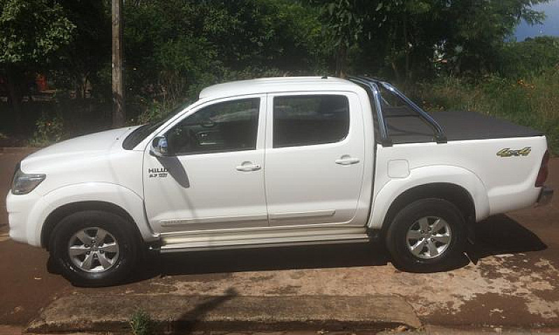 Hilux 2013...