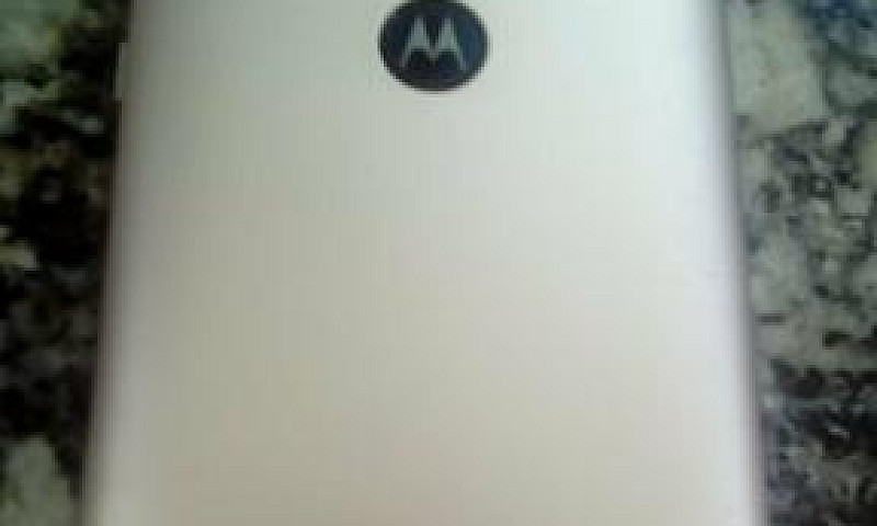 Moto E5 16 Gb...