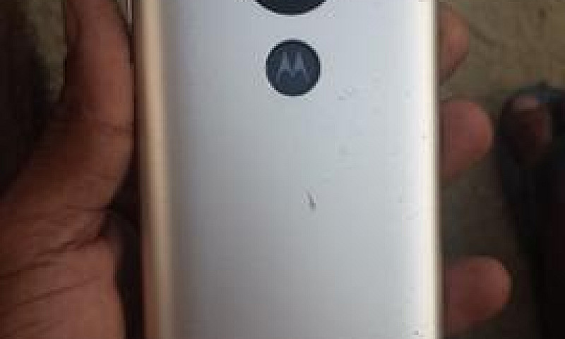 Moto E5 Play Leia A ...