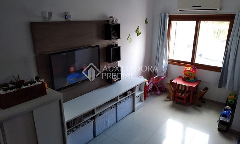 Casa À Venda Com 4 D...