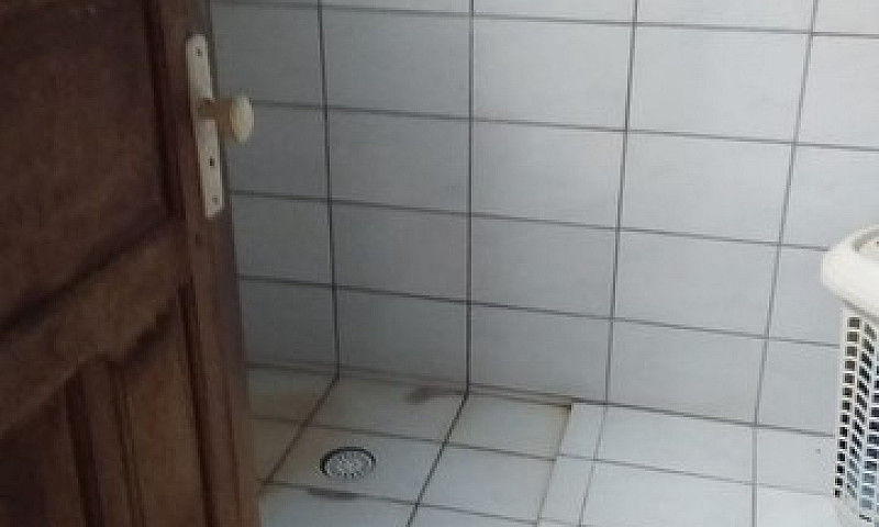Casa Com 3 Quartos N...