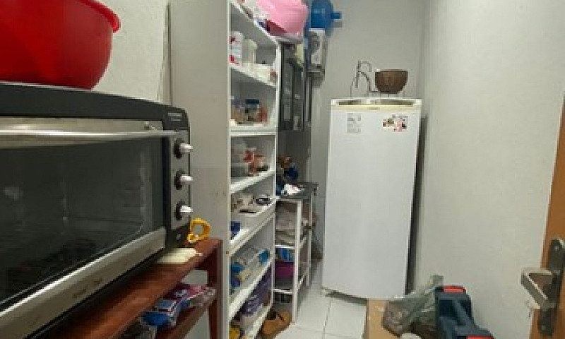 Casa Com 3 Dormitóri...
