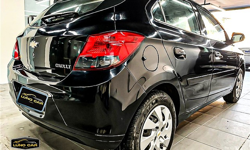 Chevrolet Onix 2013 ...