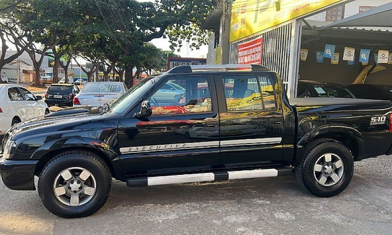 Chevrolet S10 Execut...