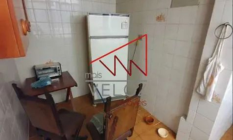 Apartamento-À Venda-...