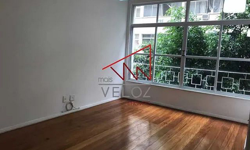 Apartamento-À Venda-...