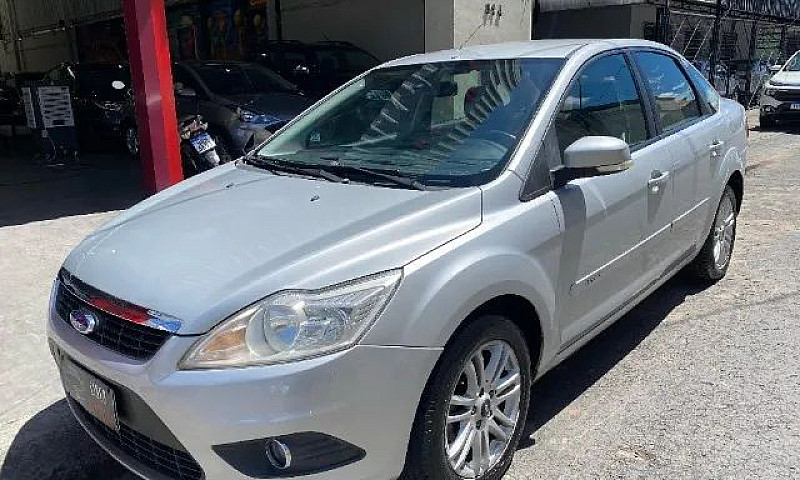 Focus Sedan Glx 2.0 ...