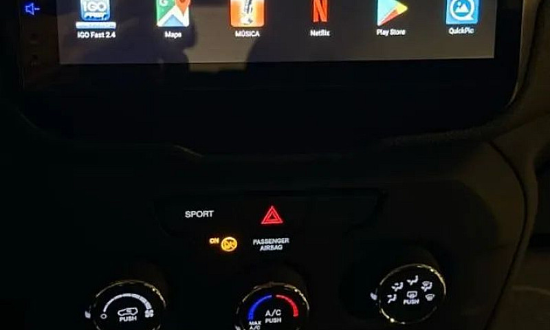 Jeep Renegade 1.8 4X...