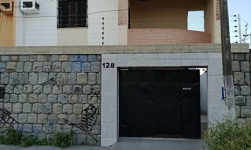 Aluga-Se. Casa Duple...