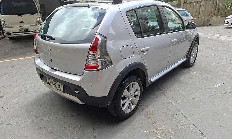 Renault Sandero Step...