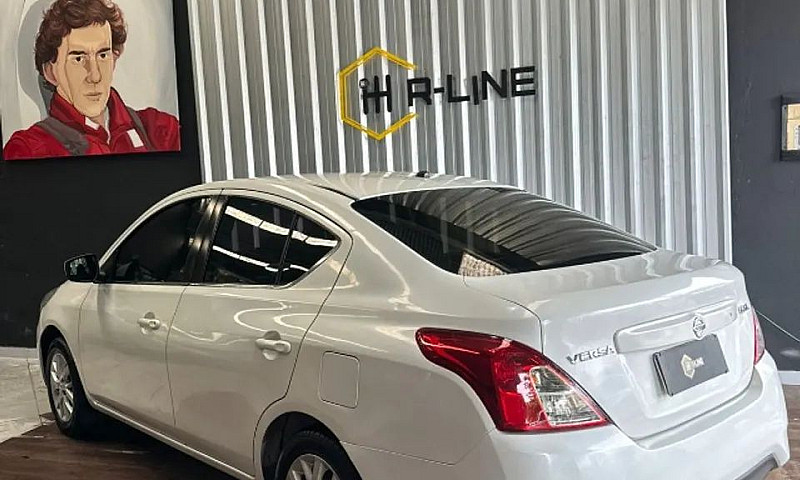 Nissan Versa Sl 1.6 ...
