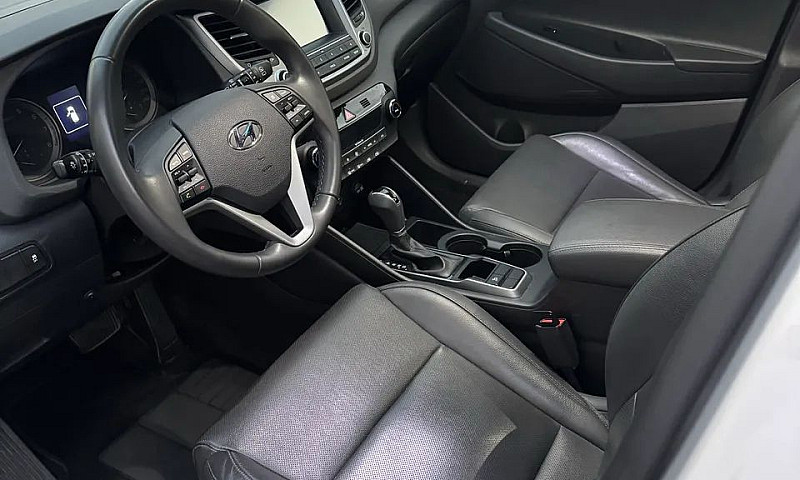 Hyundai Tucson Gls 1...