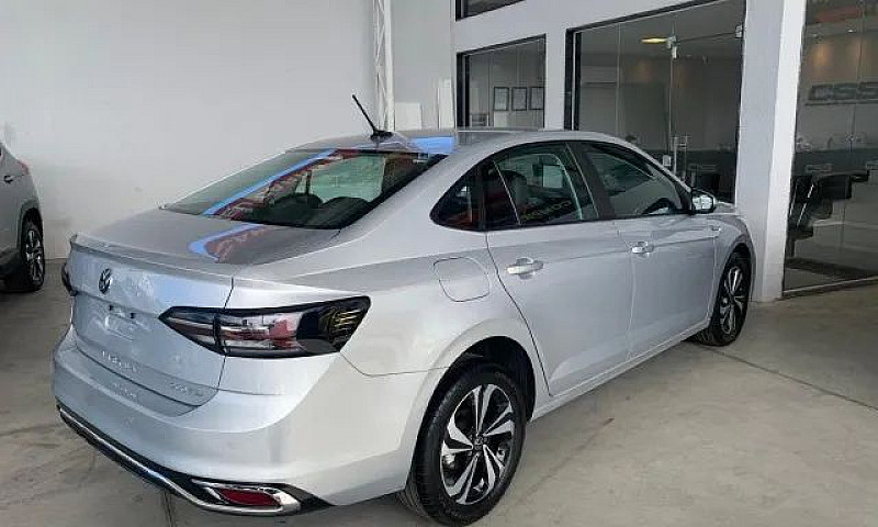 Volkswagen Virtus Co...
