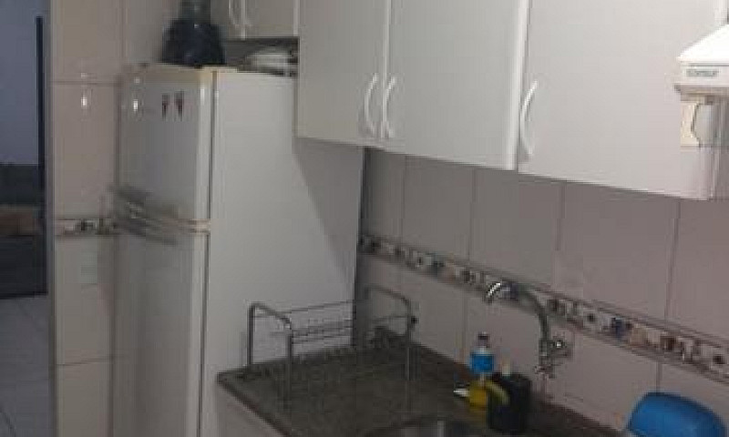 Apto 2 Quartos Pq Am...