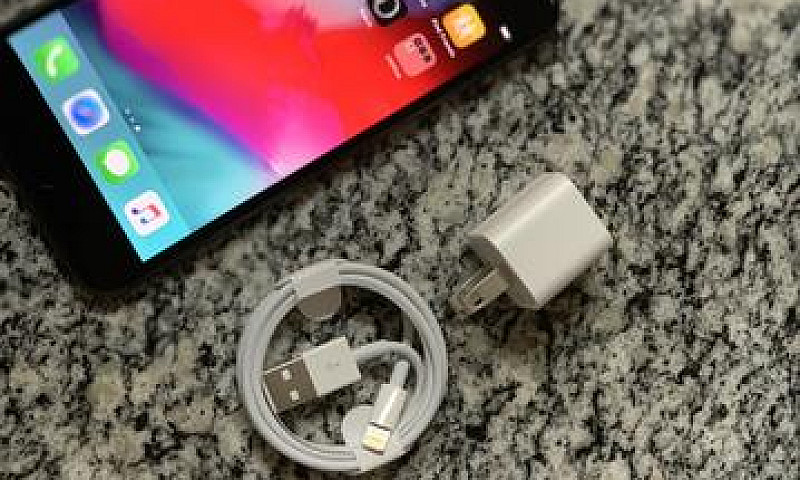 Iphone 8 Plus 64 Gb...
