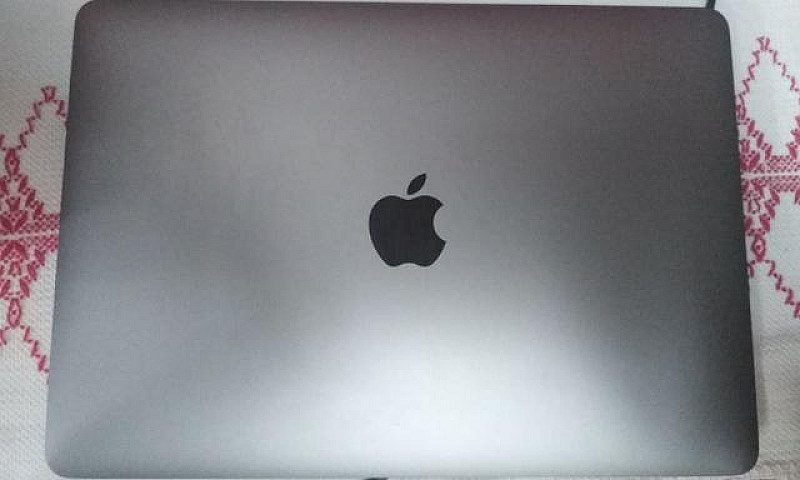 Macbook Pro Apple...