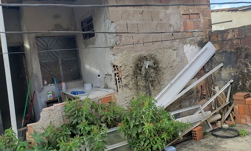 Vende-Se Casa No Vil...