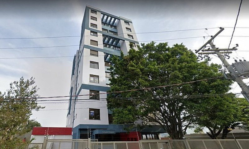 Apartamento Com Suít...