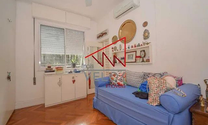 Apartamento-À Venda-...