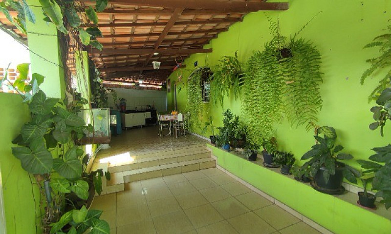 Casa Em Região Resid...